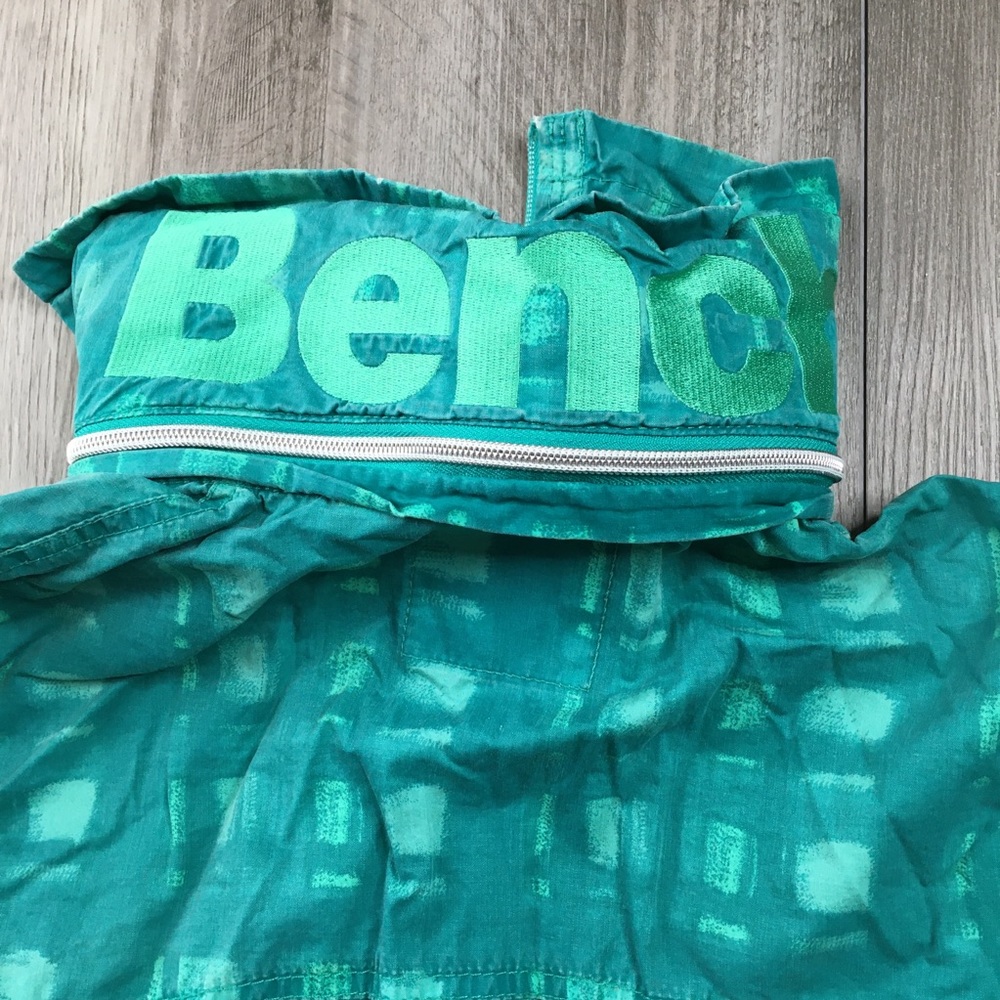 Bench Lightweight Jacket Small - image 4